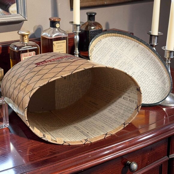 La Lumineuse French Candle Box With Lid - Parisian Veilleuses Label Cottage Farm - Picture 4 of 9